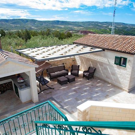 Opg Villa Meri Pucisca Luaran gambar