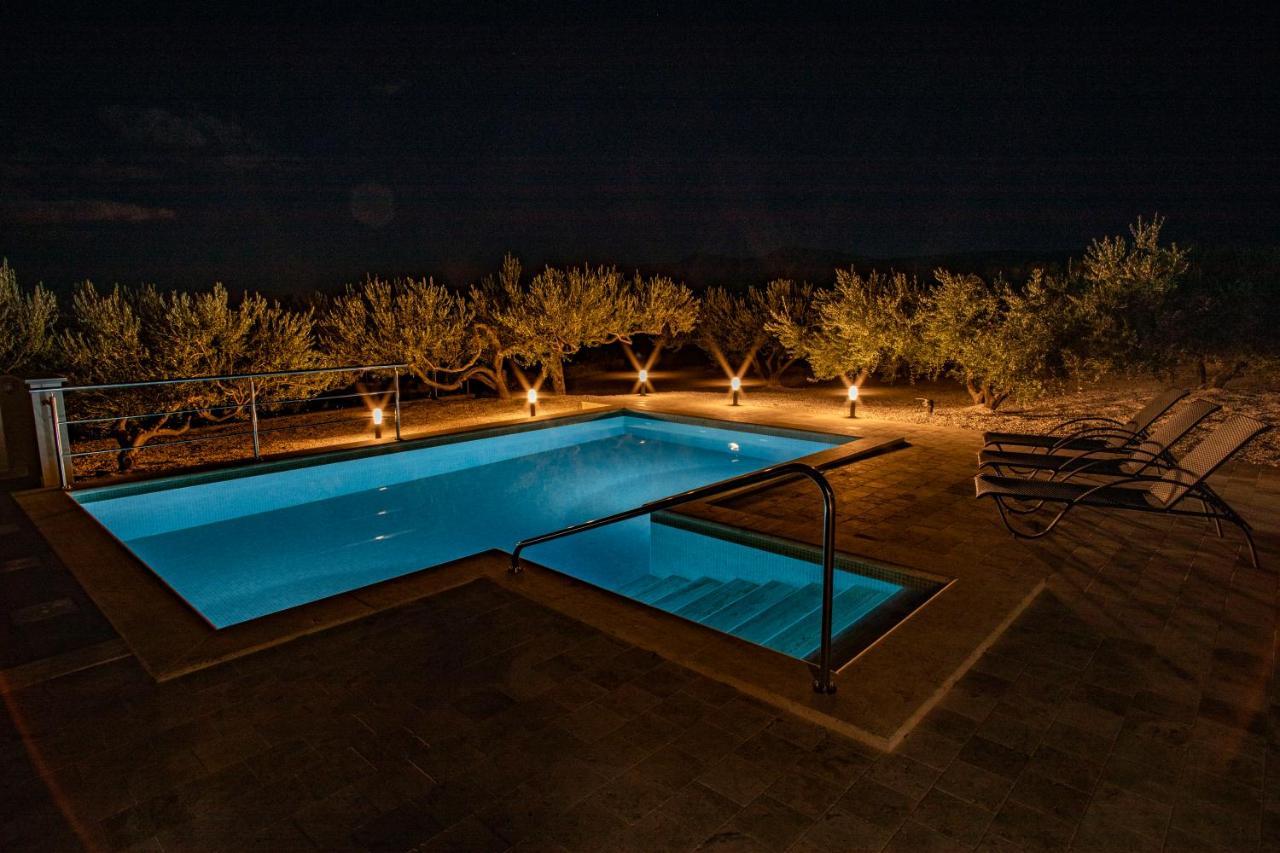 Opg Villa Meri Pucisca Luaran gambar